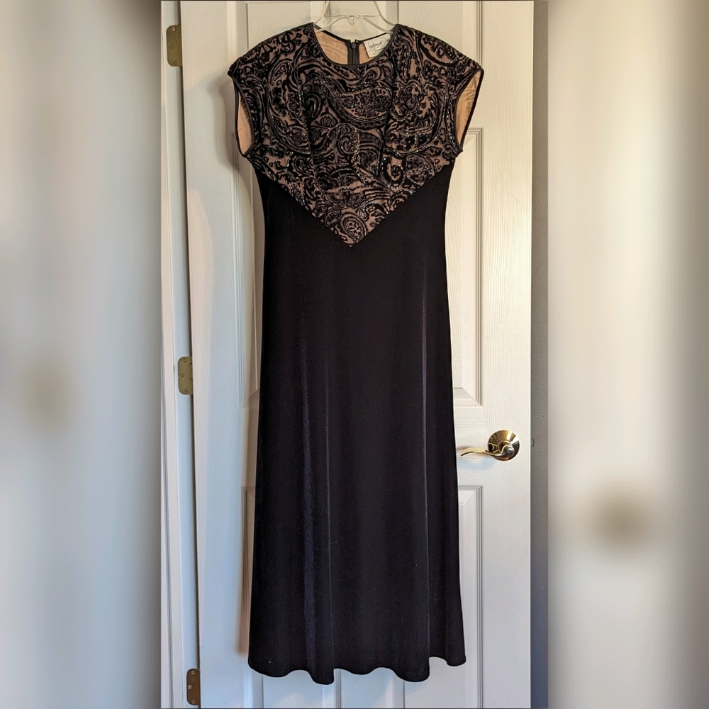 Vintage 90's Jeffrey & Dara Evenings By Tom Bara Beaded Velvet Gown